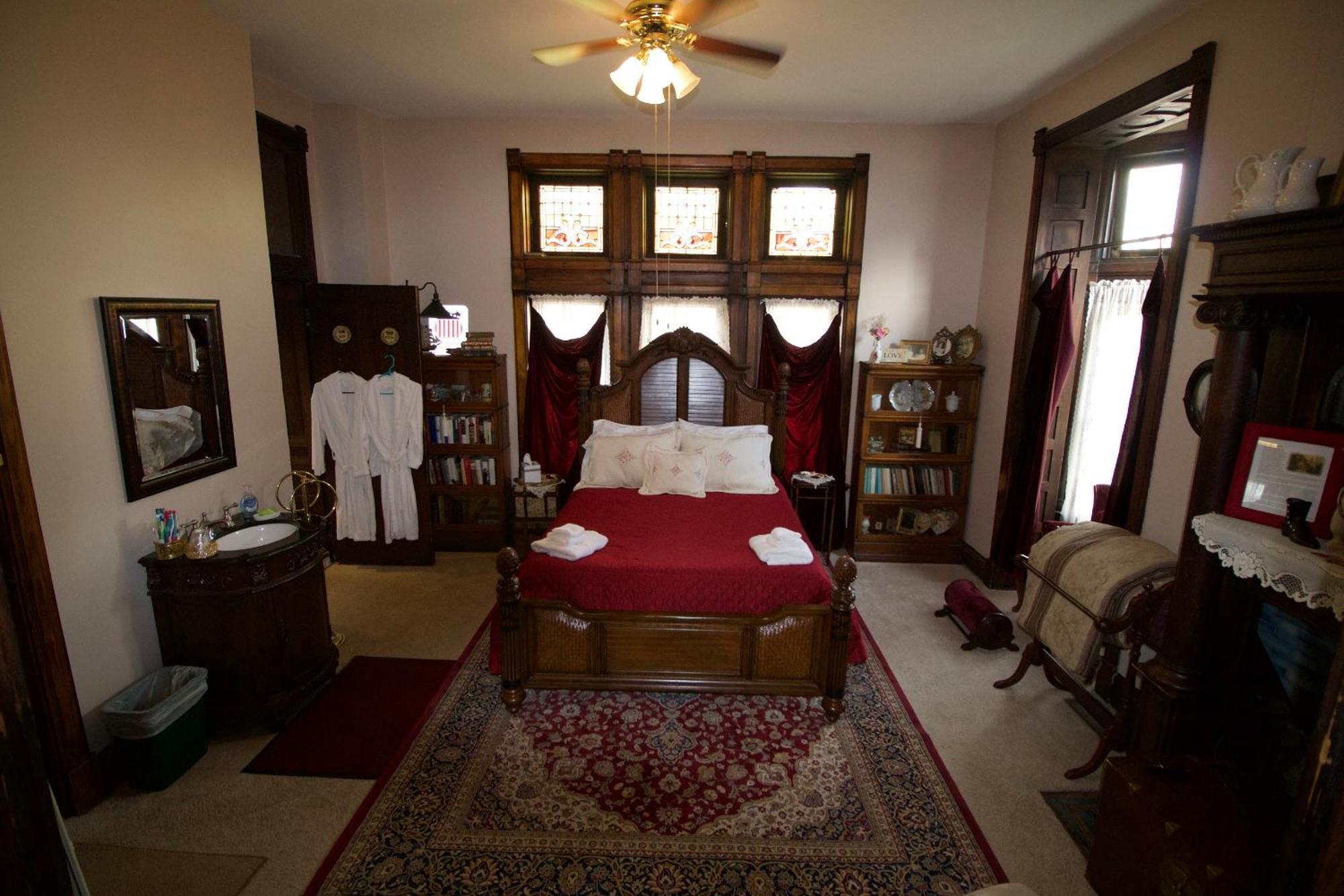 Mansion On The Mile B&B Indianapolis Dış mekan fotoğraf